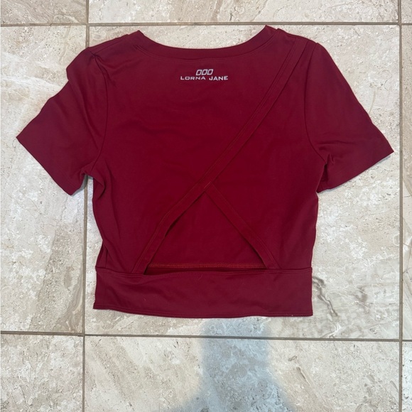 Lorna Jane Red Crop Top Stylish and Versatile size smalll - Picture 1 of 2